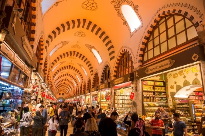 تعرف الى اقدم مول تجاري في العالم